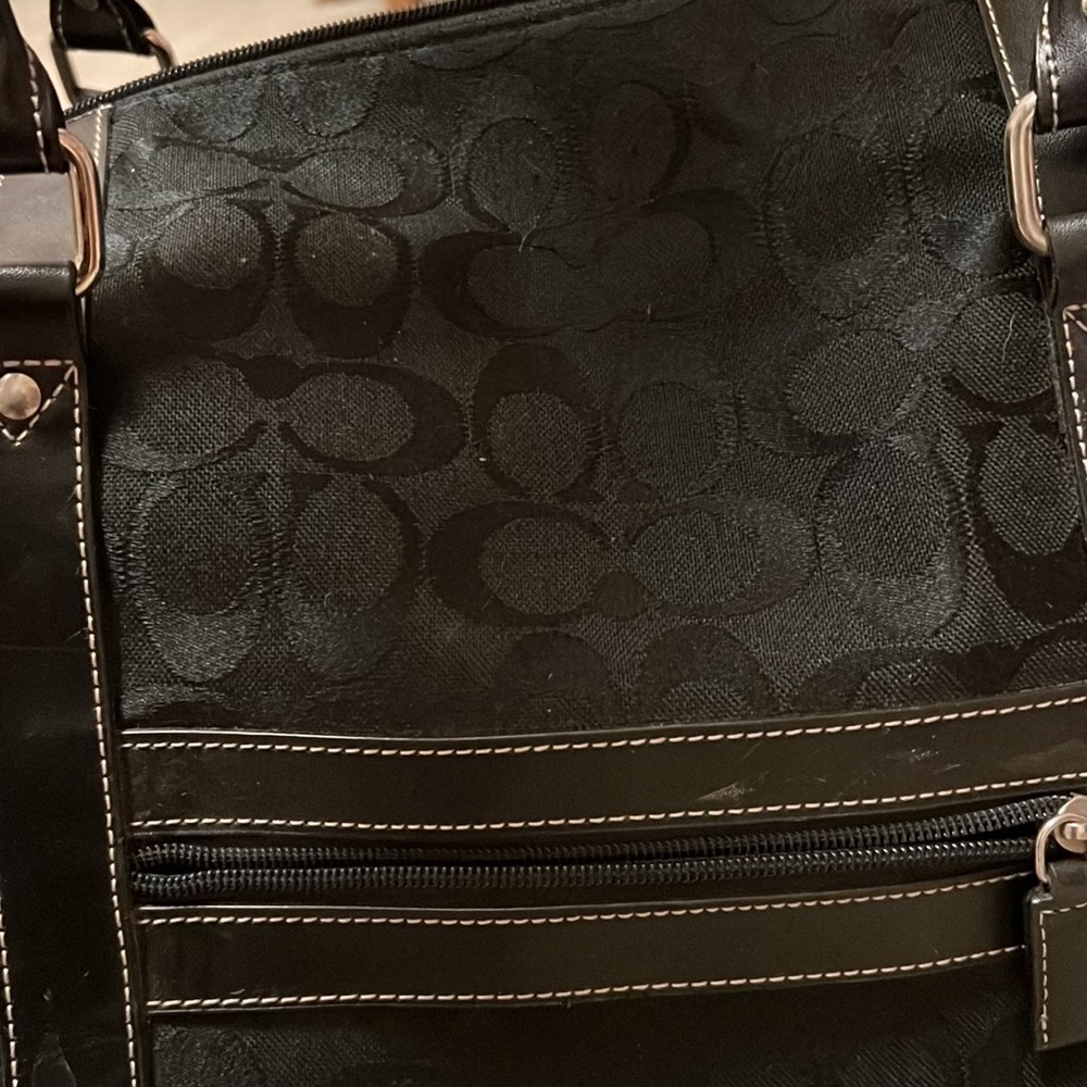 COACH BLACK TRAVEL DUFFEL BAG - Picture 7 of 16